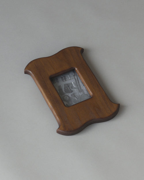 Irregular Frame, Honey